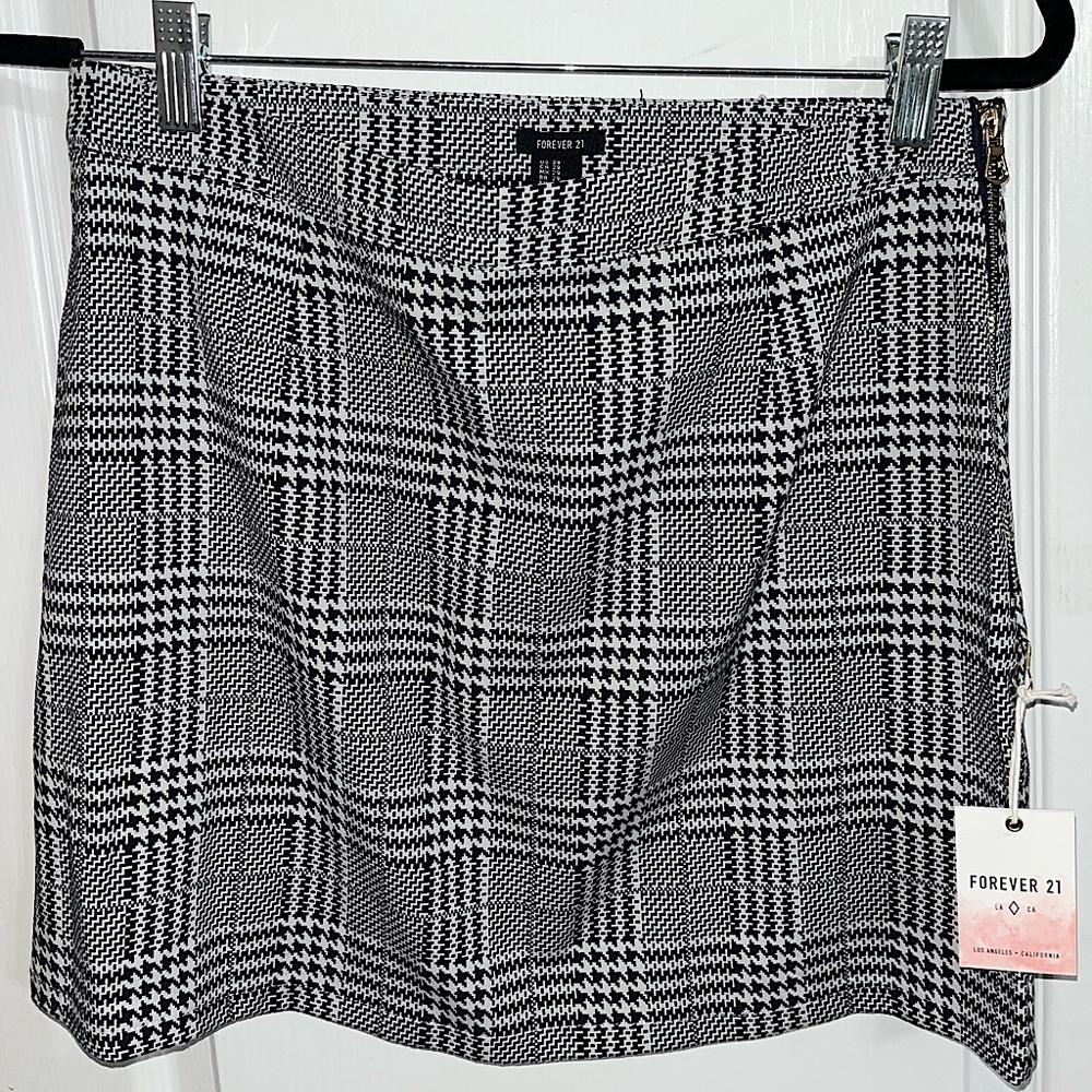Forever21 Navy/Cream Houndstooth Mini Skirt — 29